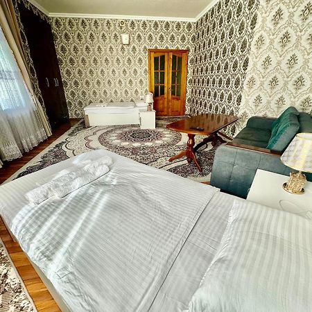 Comfort Inn Samarkand Exterior photo